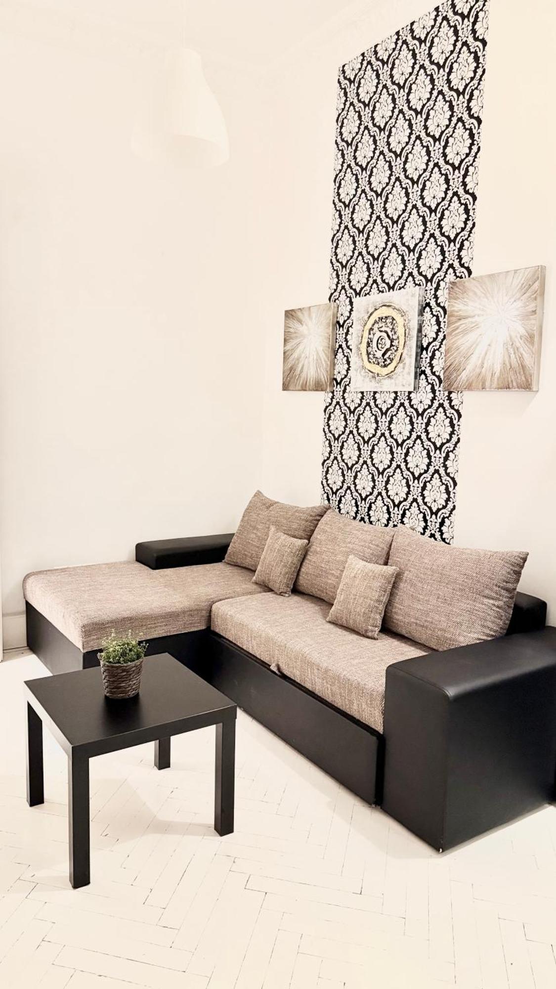 Central Walk Fashionstreet Apartmnts Budapest Ngoại thất bức ảnh