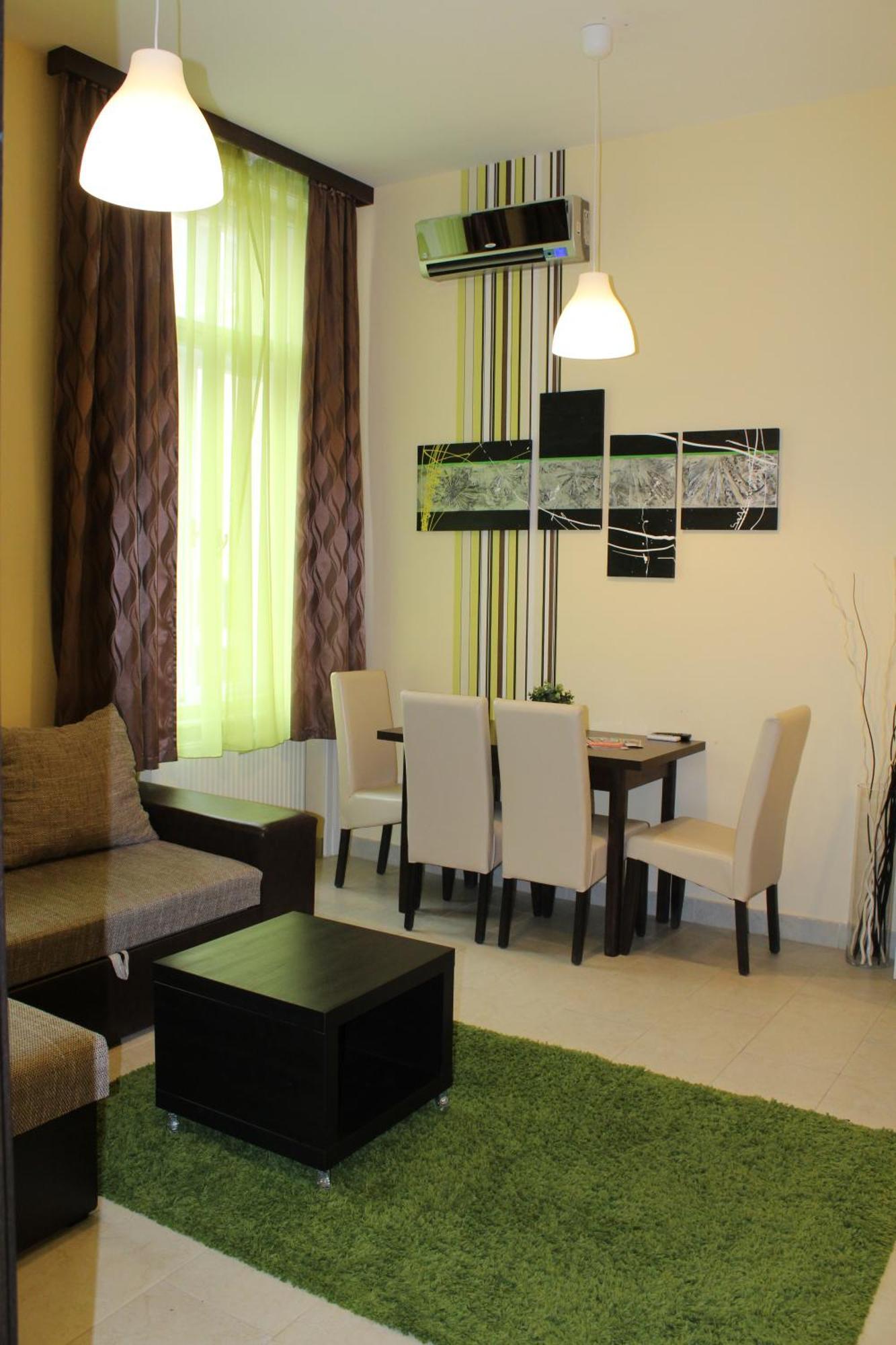 Central Walk Fashionstreet Apartmnts Budapest Ngoại thất bức ảnh